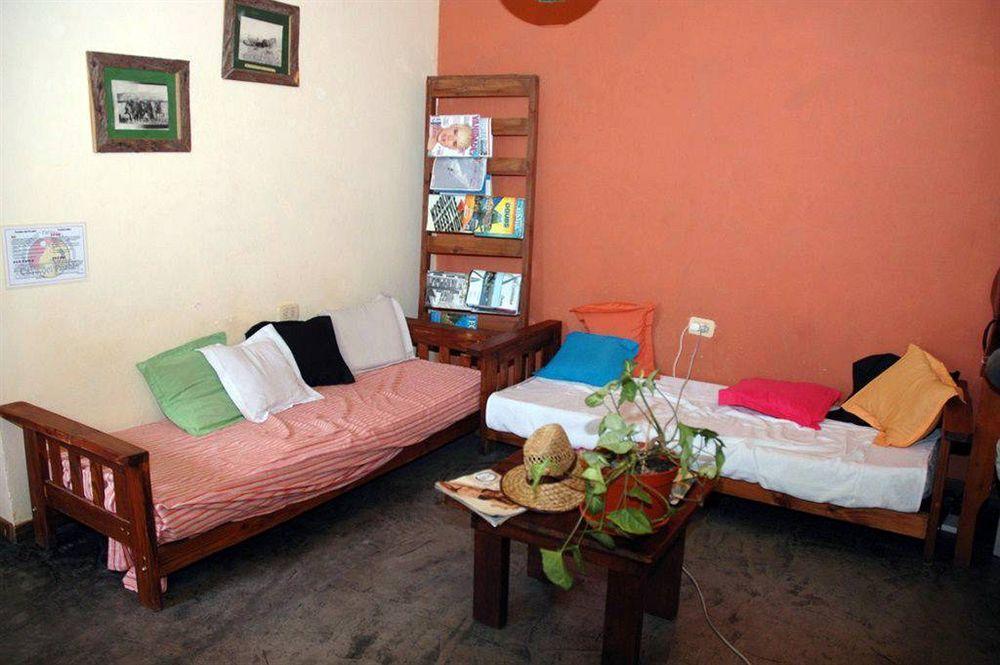 Casa Pueblo Hostel Capdevila 외부 사진